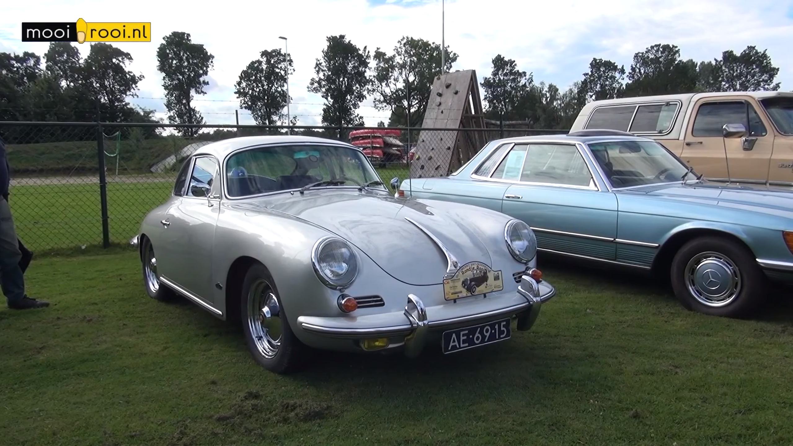 Video | Twaalfde Rondje Rooi voor oldtimers